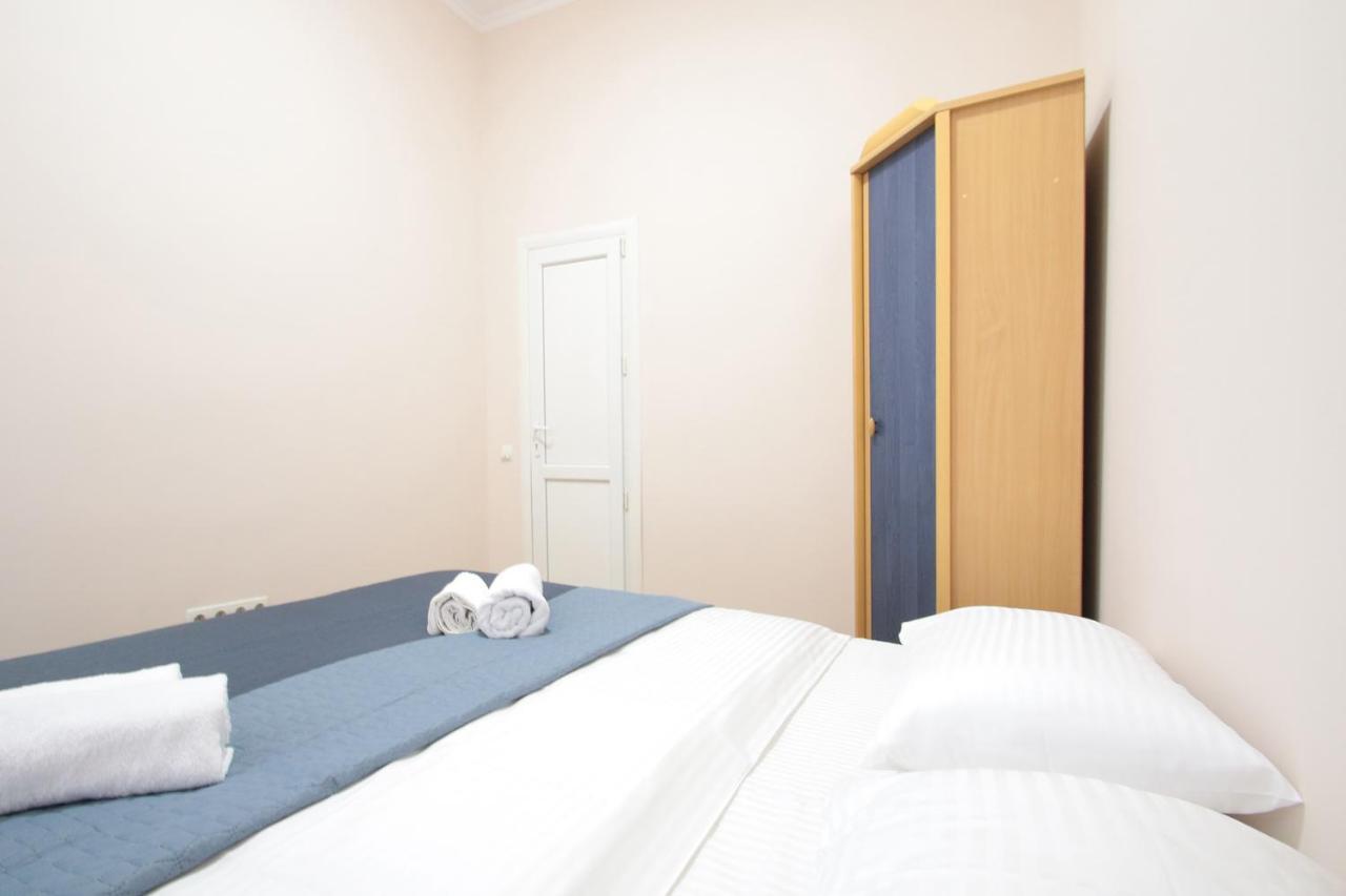 Deluxe Apartments 1326 Лвив Екстериор снимка
